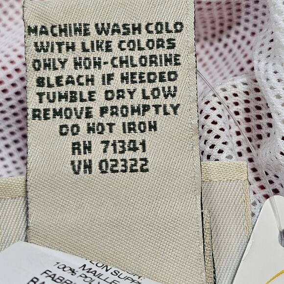 LL Bean Men's Red Classic Supplex Cargo 10" Sport Shorts in Red, NWT, Size XXL - Picture 12 of 12